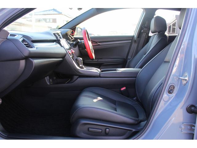 シビック ハッチバック　禁煙車　サンルーフ　ＯＰ本革シート　純正ナビ　フルセグ　バックカメラ　パワーシート　衝突軽減ブレーキシステム　アダクティブクルーズ　ブレーキホールド　パドルシフト　シートヒーター　スポーツアルミペダル（50枚目）