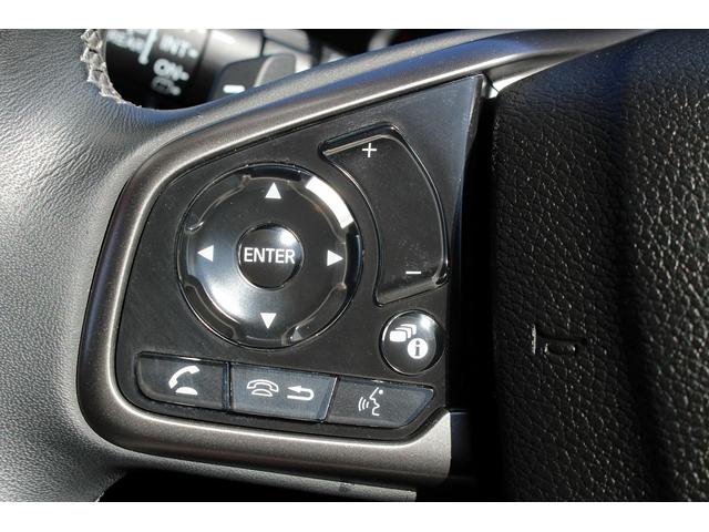シビック ハッチバック　禁煙車　サンルーフ　ＯＰ本革シート　純正ナビ　フルセグ　バックカメラ　パワーシート　衝突軽減ブレーキシステム　アダクティブクルーズ　ブレーキホールド　パドルシフト　シートヒーター　スポーツアルミペダル（55枚目）