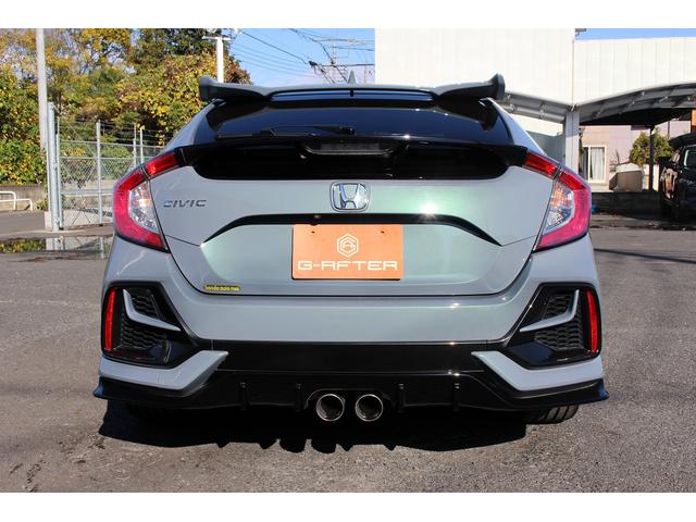 シビック ハッチバック　禁煙車　サンルーフ　ＯＰ本革シート　純正ナビ　フルセグ　バックカメラ　パワーシート　衝突軽減ブレーキシステム　アダクティブクルーズ　ブレーキホールド　パドルシフト　シートヒーター　スポーツアルミペダル（76枚目）