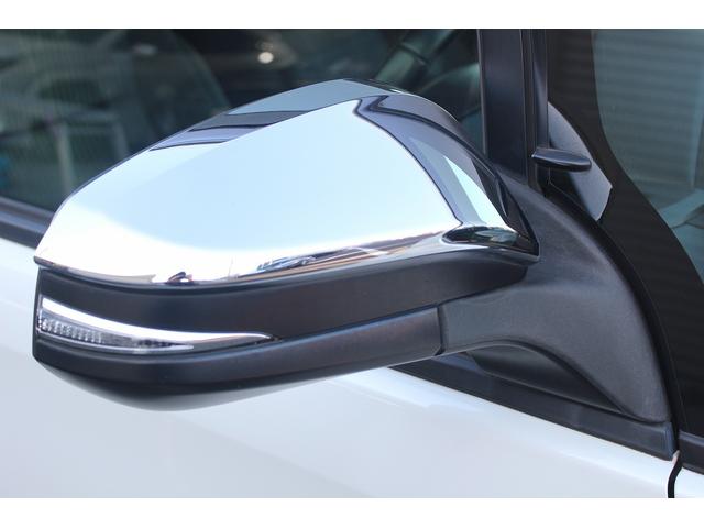 ヴォクシー ＺＳ　煌ＩＩ　禁煙車　純正９インチナビ　フルセグＴＶ　バックカメラ　後席モニター　衝突軽減　車線逸脱防止システム　両側電動スライドドア　先行者発信告知　純正１６インチアルミ　ビルトインＥＴＣ　アイドリングストップ（28枚目）