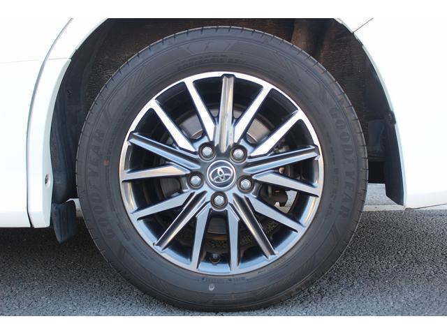 ヴォクシー ＺＳ　煌ＩＩ　禁煙車　純正９インチナビ　フルセグＴＶ　バックカメラ　後席モニター　衝突軽減　車線逸脱防止システム　両側電動スライドドア　先行者発信告知　純正１６インチアルミ　ビルトインＥＴＣ　アイドリングストップ（30枚目）