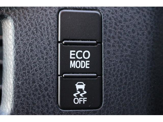 ヴォクシー ＺＳ　煌ＩＩ　禁煙車　純正９インチナビ　フルセグＴＶ　バックカメラ　後席モニター　衝突軽減　車線逸脱防止システム　両側電動スライドドア　先行者発信告知　純正１６インチアルミ　ビルトインＥＴＣ　アイドリングストップ（60枚目）