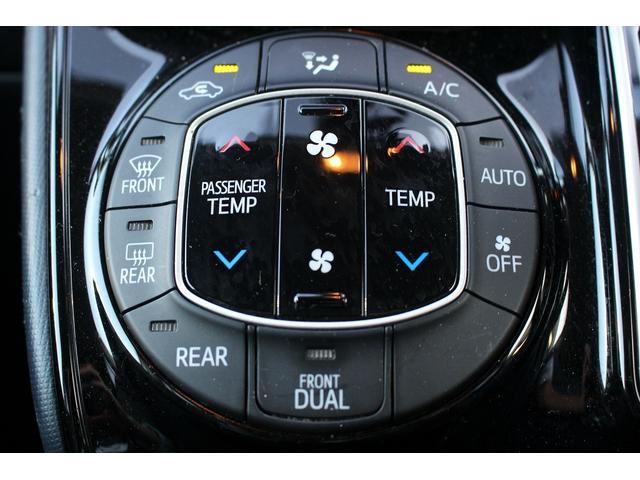 ヴォクシー ＺＳ　煌ＩＩ　禁煙車　純正９インチナビ　フルセグＴＶ　バックカメラ　後席モニター　衝突軽減　車線逸脱防止システム　両側電動スライドドア　先行者発信告知　純正１６インチアルミ　ビルトインＥＴＣ　アイドリングストップ（63枚目）