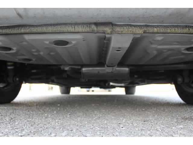 ヴォクシー ＺＳ　煌ＩＩ　禁煙車　純正９インチナビ　フルセグＴＶ　バックカメラ　後席モニター　衝突軽減　車線逸脱防止システム　両側電動スライドドア　先行者発信告知　純正１６インチアルミ　ビルトインＥＴＣ　アイドリングストップ（71枚目）