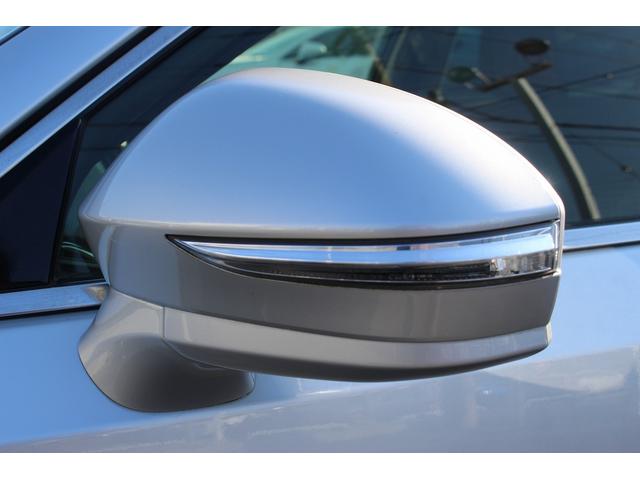 クラウンハイブリッド ロイヤルサルーン　禁煙車　純正８インチナビ　クリアランスソナー　フルセグＴＶ　バックカメラ　クルーズコントロール　シートヒーター　ＬＥＤヘッドライト　ビルトインＥＴＣ　前席パワーシート　トランクフードイージークローザー（29枚目）