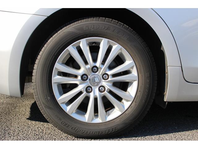 クラウンハイブリッド ロイヤルサルーン　禁煙車　純正８インチナビ　クリアランスソナー　フルセグＴＶ　バックカメラ　クルーズコントロール　シートヒーター　ＬＥＤヘッドライト　ビルトインＥＴＣ　前席パワーシート　トランクフードイージークローザー（32枚目）