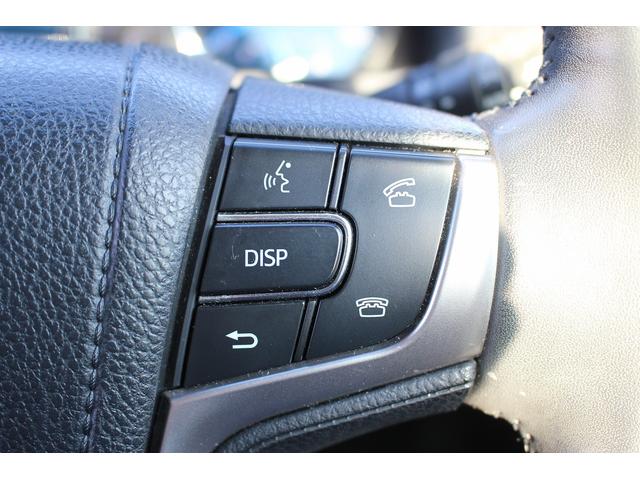 クラウンハイブリッド ロイヤルサルーン　禁煙車　純正８インチナビ　クリアランスソナー　フルセグＴＶ　バックカメラ　クルーズコントロール　シートヒーター　ＬＥＤヘッドライト　ビルトインＥＴＣ　前席パワーシート　トランクフードイージークローザー（49枚目）