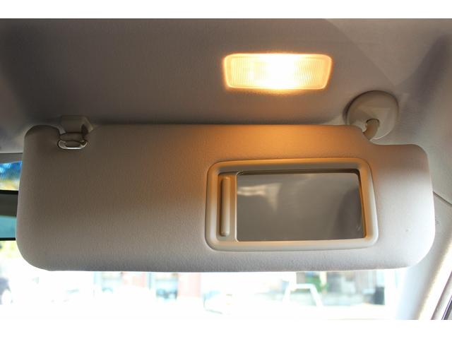 クラウンハイブリッド ロイヤルサルーン　禁煙車　純正８インチナビ　クリアランスソナー　フルセグＴＶ　バックカメラ　クルーズコントロール　シートヒーター　ＬＥＤヘッドライト　ビルトインＥＴＣ　前席パワーシート　トランクフードイージークローザー（68枚目）