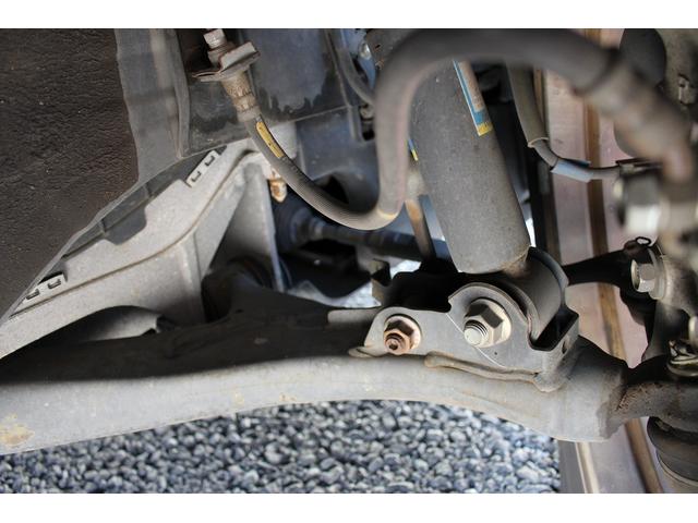 クラウンハイブリッド ロイヤルサルーン　禁煙車　純正８インチナビ　クリアランスソナー　フルセグＴＶ　バックカメラ　クルーズコントロール　シートヒーター　ＬＥＤヘッドライト　ビルトインＥＴＣ　前席パワーシート　トランクフードイージークローザー（73枚目）