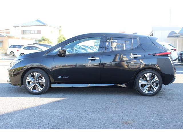 大好評のボディコーティング「ハイモースコート」もご納車までに施工可能。雨染みや線傷など中古車だからと諦めていませんか？ピカピカの状態でお乗り出しいただけます。