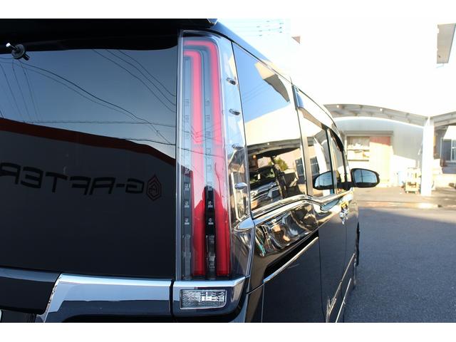 エスクァイア Ｇｉ　プレミアムパッケージ　後期型　禁煙車　フルモデリスタエアロ　衝突軽減ブレーキ　フルセグ　両側電動スライドドア　後席モニター　クルーズコントロール　純正１５インチアルミホイール　シートヒーター　ハーフレザー　レーンアシスト（13枚目）