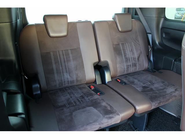 エスクァイア Ｇｉ　プレミアムパッケージ　後期型　禁煙車　フルモデリスタエアロ　衝突軽減ブレーキ　フルセグ　両側電動スライドドア　後席モニター　クルーズコントロール　純正１５インチアルミホイール　シートヒーター　ハーフレザー　レーンアシスト（17枚目）