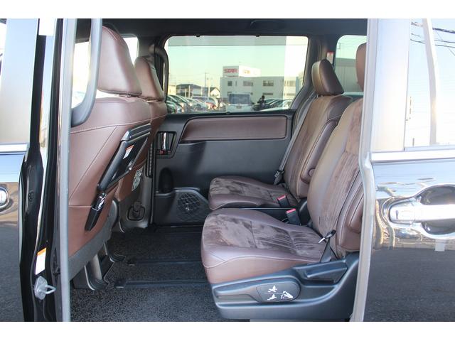 エスクァイア Ｇｉ　プレミアムパッケージ　後期型　禁煙車　フルモデリスタエアロ　衝突軽減ブレーキ　フルセグ　両側電動スライドドア　後席モニター　クルーズコントロール　純正１５インチアルミホイール　シートヒーター　ハーフレザー　レーンアシスト（47枚目）