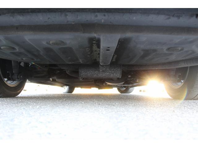 エスクァイア Ｇｉ　プレミアムパッケージ　後期型　禁煙車　フルモデリスタエアロ　衝突軽減ブレーキ　フルセグ　両側電動スライドドア　後席モニター　クルーズコントロール　純正１５インチアルミホイール　シートヒーター　ハーフレザー　レーンアシスト（73枚目）