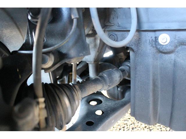 エスクァイア Ｇｉ　プレミアムパッケージ　後期型　禁煙車　フルモデリスタエアロ　衝突軽減ブレーキ　フルセグ　両側電動スライドドア　後席モニター　クルーズコントロール　純正１５インチアルミホイール　シートヒーター　ハーフレザー　レーンアシスト（75枚目）