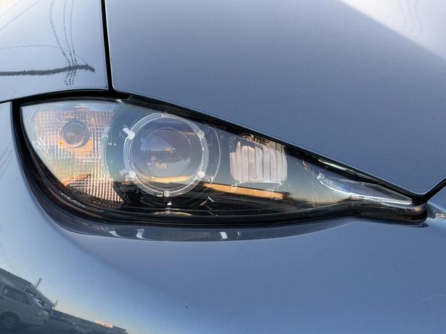 ロードスター Ｓ　禁煙車　６速ＭＴ　純正オーディオ　ＬＥＤヘッドライト　純正１６インチアルミホイール　ステアリングスイッチ　スマートキー（11枚目）