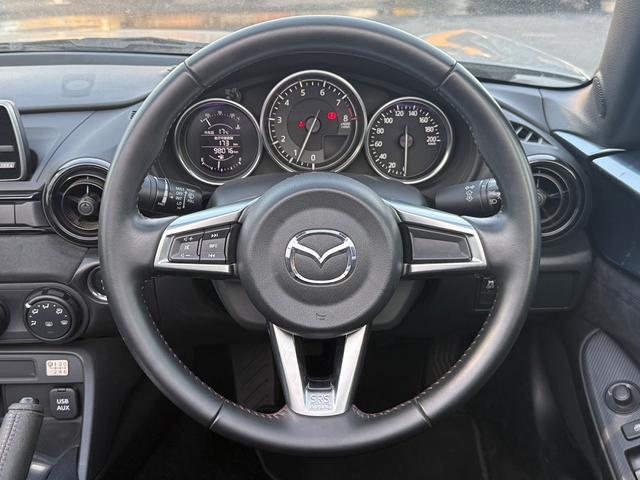 ロードスター Ｓ　禁煙車　６速ＭＴ　純正オーディオ　ＬＥＤヘッドライト　純正１６インチアルミホイール　ステアリングスイッチ　スマートキー（18枚目）