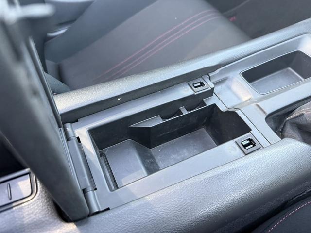 ロードスター Ｓ　禁煙車　６速ＭＴ　純正オーディオ　ＬＥＤヘッドライト　純正１６インチアルミホイール　ステアリングスイッチ　スマートキー（51枚目）