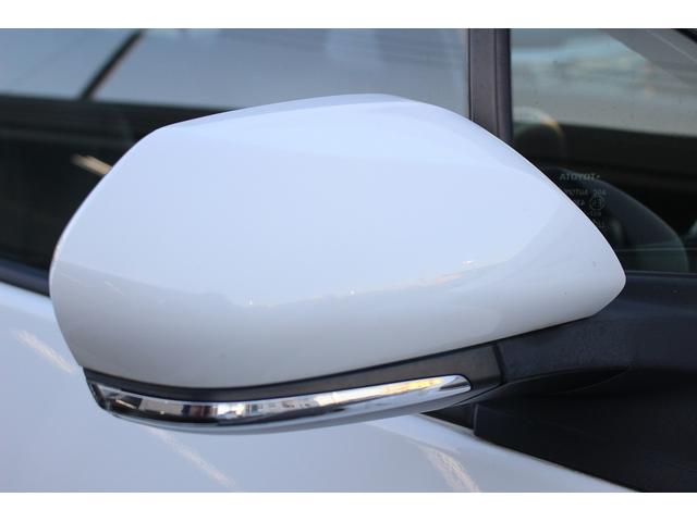 プリウス Ａツーリングセレクション　禁煙車　ＴＲＤフルエアロ　バックカメラ　フルセグ　クルーズコントロール　シートヒーター　ＥＴＣ２．０　ヘッドアップディスプレイ　レーンアシスト　パークアシスト　オートマチックハイビーム（30枚目）