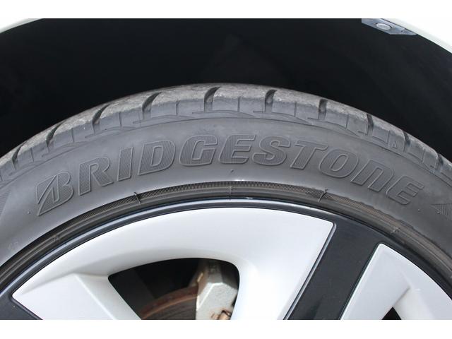 プリウス Ａツーリングセレクション　禁煙車　ＴＲＤフルエアロ　バックカメラ　フルセグ　クルーズコントロール　シートヒーター　ＥＴＣ２．０　ヘッドアップディスプレイ　レーンアシスト　パークアシスト　オートマチックハイビーム（34枚目）