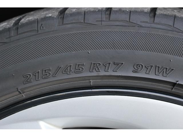 プリウス Ａツーリングセレクション　禁煙車　ＴＲＤフルエアロ　バックカメラ　フルセグ　クルーズコントロール　シートヒーター　ＥＴＣ２．０　ヘッドアップディスプレイ　レーンアシスト　パークアシスト　オートマチックハイビーム（36枚目）