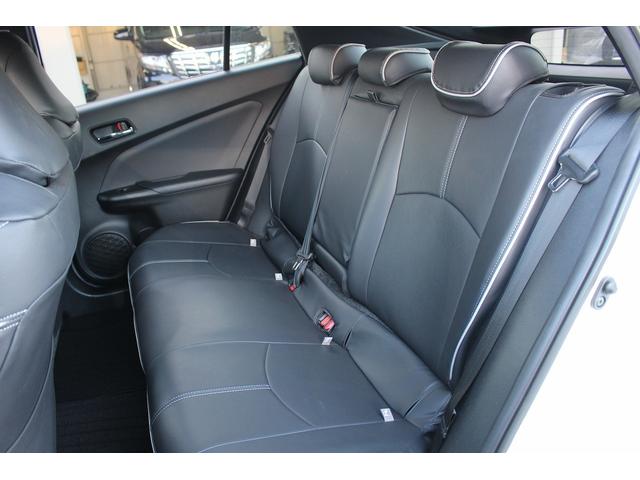 プリウス Ａツーリングセレクション　禁煙車　ＴＲＤフルエアロ　バックカメラ　フルセグ　クルーズコントロール　シートヒーター　ＥＴＣ２．０　ヘッドアップディスプレイ　レーンアシスト　パークアシスト　オートマチックハイビーム（46枚目）