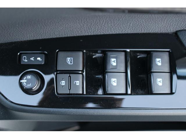 プリウス Ａツーリングセレクション　禁煙車　ＴＲＤフルエアロ　バックカメラ　フルセグ　クルーズコントロール　シートヒーター　ＥＴＣ２．０　ヘッドアップディスプレイ　レーンアシスト　パークアシスト　オートマチックハイビーム（54枚目）