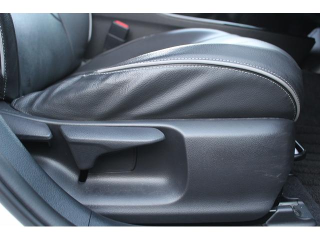 プリウス Ａツーリングセレクション　禁煙車　ＴＲＤフルエアロ　バックカメラ　フルセグ　クルーズコントロール　シートヒーター　ＥＴＣ２．０　ヘッドアップディスプレイ　レーンアシスト　パークアシスト　オートマチックハイビーム（55枚目）