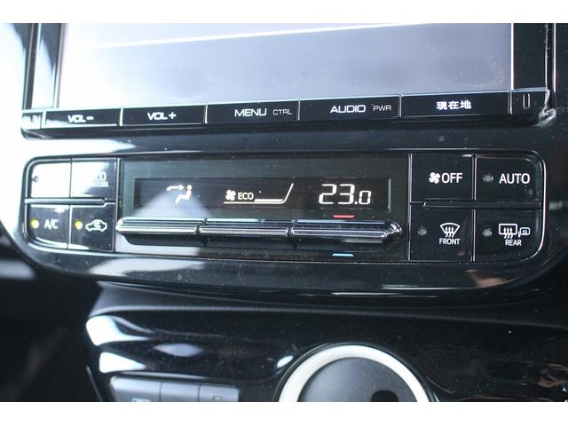 プリウス Ａツーリングセレクション　禁煙車　ＴＲＤフルエアロ　バックカメラ　フルセグ　クルーズコントロール　シートヒーター　ＥＴＣ２．０　ヘッドアップディスプレイ　レーンアシスト　パークアシスト　オートマチックハイビーム（62枚目）