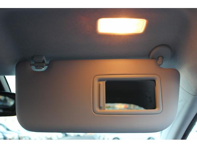 プリウス Ａツーリングセレクション　禁煙車　ＴＲＤフルエアロ　バックカメラ　フルセグ　クルーズコントロール　シートヒーター　ＥＴＣ２．０　ヘッドアップディスプレイ　レーンアシスト　パークアシスト　オートマチックハイビーム（67枚目）