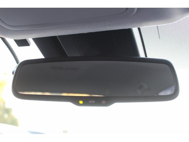 プリウス Ａツーリングセレクション　禁煙車　ＴＲＤフルエアロ　バックカメラ　フルセグ　クルーズコントロール　シートヒーター　ＥＴＣ２．０　ヘッドアップディスプレイ　レーンアシスト　パークアシスト　オートマチックハイビーム（69枚目）