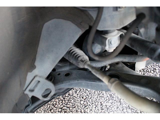 プリウス Ａツーリングセレクション　禁煙車　ＴＲＤフルエアロ　バックカメラ　フルセグ　クルーズコントロール　シートヒーター　ＥＴＣ２．０　ヘッドアップディスプレイ　レーンアシスト　パークアシスト　オートマチックハイビーム（73枚目）