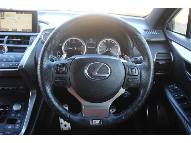 ＮＸ ＮＸ２００ｔ　Ｆスポーツ　禁煙車　純正９．８インチナビ　フルセグ　アラウンドビューカメラ　赤革シート　シートエアコン　シートヒーター　ステアリングヒーター　ビルドインＥＴＣ　衝突軽減ブレーキ　メモリ機能付きパワーシート（19枚目）