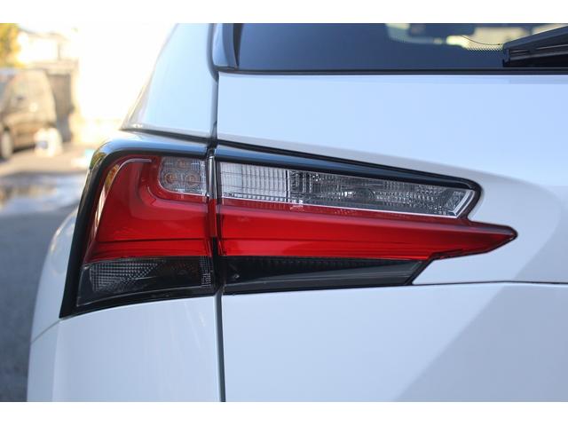 ＮＸ ＮＸ２００ｔ　Ｆスポーツ　禁煙車　純正９．８インチナビ　フルセグ　アラウンドビューカメラ　赤革シート　シートエアコン　シートヒーター　ステアリングヒーター　ビルドインＥＴＣ　衝突軽減ブレーキ　メモリ機能付きパワーシート（28枚目）