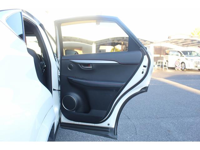 ＮＸ ＮＸ２００ｔ　Ｆスポーツ　禁煙車　純正９．８インチナビ　フルセグ　アラウンドビューカメラ　赤革シート　シートエアコン　シートヒーター　ステアリングヒーター　ビルドインＥＴＣ　衝突軽減ブレーキ　メモリ機能付きパワーシート（38枚目）