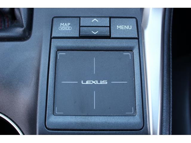 ＮＸ ＮＸ２００ｔ　Ｆスポーツ　禁煙車　純正９．８インチナビ　フルセグ　アラウンドビューカメラ　赤革シート　シートエアコン　シートヒーター　ステアリングヒーター　ビルドインＥＴＣ　衝突軽減ブレーキ　メモリ機能付きパワーシート（67枚目）