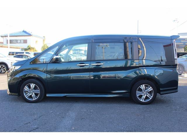 ステップワゴンスパーダ ｅ：ＨＥＶスパーダ　Ｇ・ＥＸ　ホンダセンシング　禁煙車　社外９インチナビ　フルセグ　アラウンドビューカメラ　ホンダセンシング　両側電動スライドドア　シートヒーター　アダプティブクルーズコントロール　ビルドインＥＴＣ２．０　ハーフレザー　純正１６ＡＷ（11枚目）