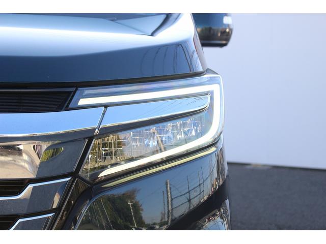 ステップワゴンスパーダ ｅ：ＨＥＶスパーダ　Ｇ・ＥＸ　ホンダセンシング　禁煙車　社外９インチナビ　フルセグ　アラウンドビューカメラ　ホンダセンシング　両側電動スライドドア　シートヒーター　アダプティブクルーズコントロール　ビルドインＥＴＣ２．０　ハーフレザー　純正１６ＡＷ（12枚目）