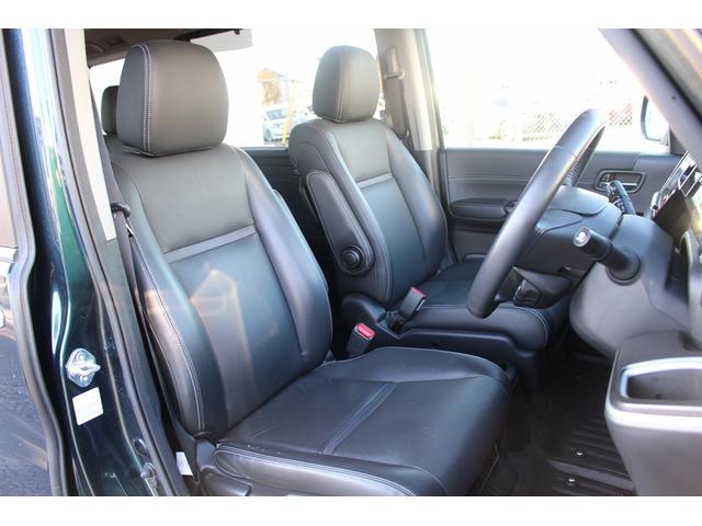 ステップワゴンスパーダ ｅ：ＨＥＶスパーダ　Ｇ・ＥＸ　ホンダセンシング　禁煙車　社外９インチナビ　フルセグ　アラウンドビューカメラ　ホンダセンシング　両側電動スライドドア　シートヒーター　アダプティブクルーズコントロール　ビルドインＥＴＣ２．０　ハーフレザー　純正１６ＡＷ（15枚目）