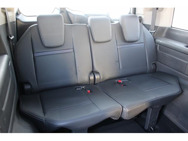 ステップワゴンスパーダ ｅ：ＨＥＶスパーダ　Ｇ・ＥＸ　ホンダセンシング　禁煙車　社外９インチナビ　フルセグ　アラウンドビューカメラ　ホンダセンシング　両側電動スライドドア　シートヒーター　アダプティブクルーズコントロール　ビルドインＥＴＣ２．０　ハーフレザー　純正１６ＡＷ（17枚目）