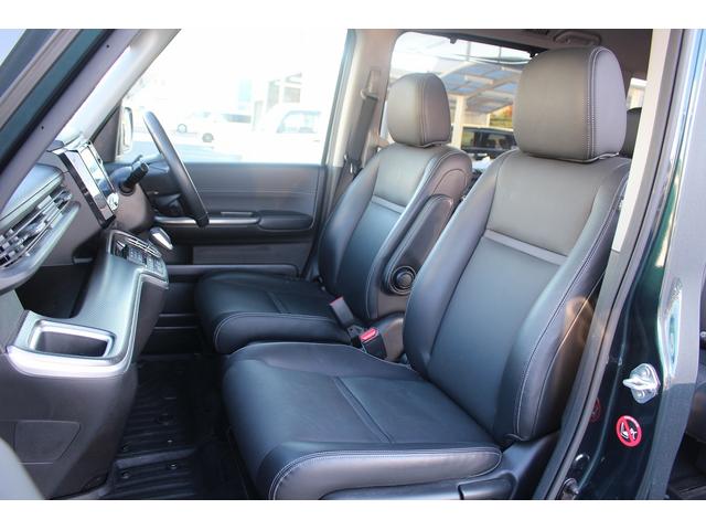 ステップワゴンスパーダ ｅ：ＨＥＶスパーダ　Ｇ・ＥＸ　ホンダセンシング　禁煙車　社外９インチナビ　フルセグ　アラウンドビューカメラ　ホンダセンシング　両側電動スライドドア　シートヒーター　アダプティブクルーズコントロール　ビルドインＥＴＣ２．０　ハーフレザー　純正１６ＡＷ（52枚目）