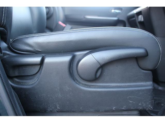 ステップワゴンスパーダ ｅ：ＨＥＶスパーダ　Ｇ・ＥＸ　ホンダセンシング　禁煙車　社外９インチナビ　フルセグ　アラウンドビューカメラ　ホンダセンシング　両側電動スライドドア　シートヒーター　アダプティブクルーズコントロール　ビルドインＥＴＣ２．０　ハーフレザー　純正１６ＡＷ（60枚目）