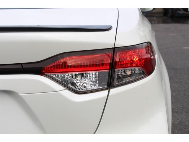 カローラ ダブルバイビー 禁煙車 6MT 9型純正ディスプレイ バックカメラ 衝突軽減 運転支援 レーダークルーズ 寒冷地仕様 オートハイビーム コーナーセンサー ロードサインアシスト ミラーキャスト ホールドブレーキ(14枚目)