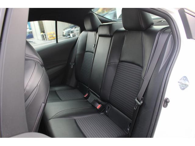 カローラ ダブルバイビー 禁煙車 6MT 9型純正ディスプレイ バックカメラ 衝突軽減 運転支援 レーダークルーズ 寒冷地仕様 オートハイビーム コーナーセンサー ロードサインアシスト ミラーキャスト ホールドブレーキ(26枚目)