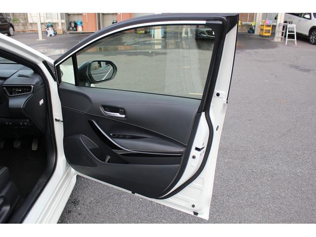 カローラ ダブルバイビー 禁煙車 6MT 9型純正ディスプレイ バックカメラ 衝突軽減 運転支援 レーダークルーズ 寒冷地仕様 オートハイビーム コーナーセンサー ロードサインアシスト ミラーキャスト ホールドブレーキ(41枚目)