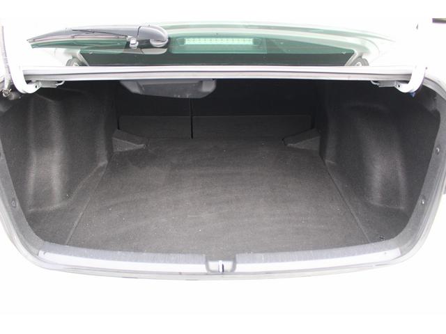 カローラ ダブルバイビー 禁煙車 6MT 9型純正ディスプレイ バックカメラ 衝突軽減 運転支援 レーダークルーズ 寒冷地仕様 オートハイビーム コーナーセンサー ロードサインアシスト ミラーキャスト ホールドブレーキ(50枚目)