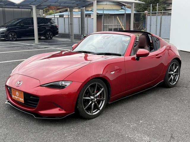 ロードスターＲＦ ＶＳ　６ＭＴ　茶革シート　純正ナビ　フルセグ　バックカメラ　シートヒーター　ブラインドスポットモニター　ＥＴＣ　横滑り防止　アイドリングストップ　運転支援　電動格納メタルトップ　ＬＥＤヘッドライト（29枚目）