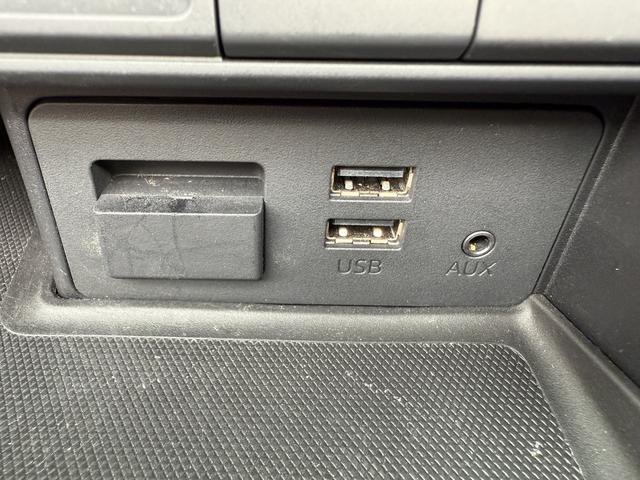 ロードスターＲＦ ＶＳ　６ＭＴ　茶革シート　純正ナビ　フルセグ　バックカメラ　シートヒーター　ブラインドスポットモニター　ＥＴＣ　横滑り防止　アイドリングストップ　運転支援　電動格納メタルトップ　ＬＥＤヘッドライト（35枚目）