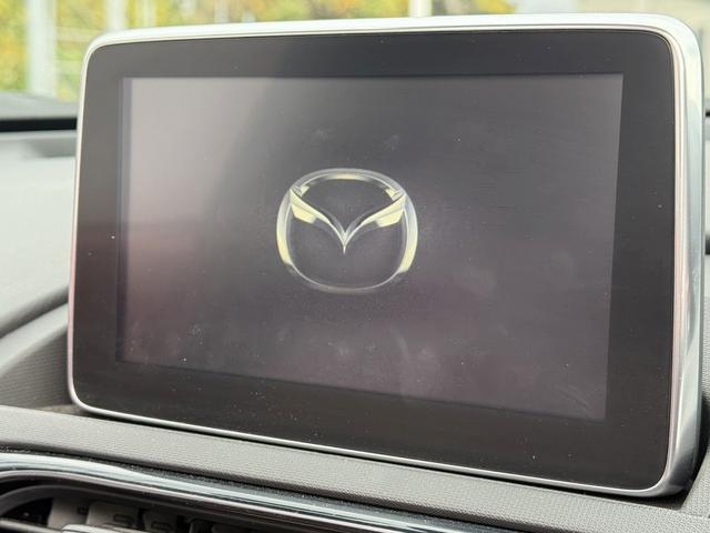 ロードスターＲＦ ＶＳ　６ＭＴ　茶革シート　純正ナビ　フルセグ　バックカメラ　シートヒーター　ブラインドスポットモニター　ＥＴＣ　横滑り防止　アイドリングストップ　運転支援　電動格納メタルトップ　ＬＥＤヘッドライト（43枚目）