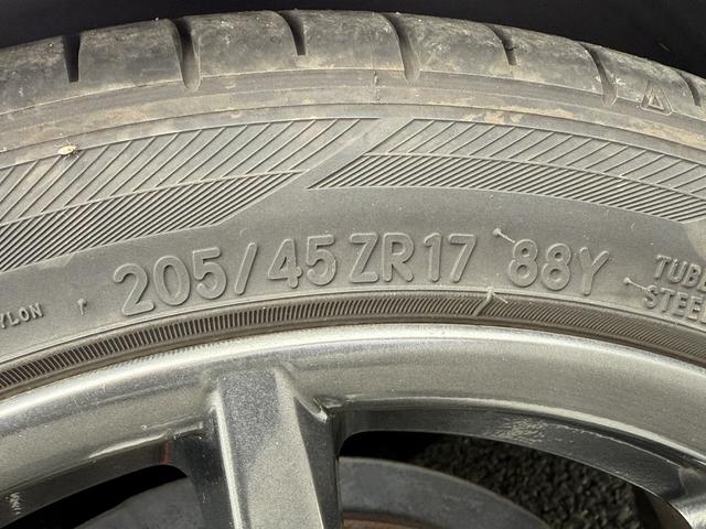 ロードスターＲＦ ＶＳ　６ＭＴ　茶革シート　純正ナビ　フルセグ　バックカメラ　シートヒーター　ブラインドスポットモニター　ＥＴＣ　横滑り防止　アイドリングストップ　運転支援　電動格納メタルトップ　ＬＥＤヘッドライト（57枚目）